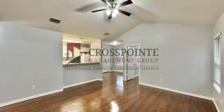 3 Bedroom 2 Bath Duplex at Mansion Creek in Tyler! 1/2 off first full months rent Gallery 6