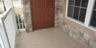 113 Alma Mater Dr Gallery 1