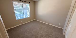 Large Avondale Home W/ Full Bedroom Downstairs and a huge loft! Large Avondale Home W/ Full Bedroom Downstairs and a huge loft! Gallery 4
