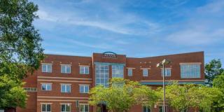 15 RIVERSIDE PARKWAY Gallery 1