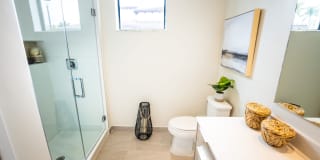 Eurus at Miramar Gallery 11