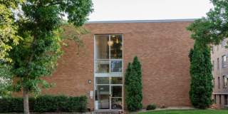 708 University Ave SE Gallery 2