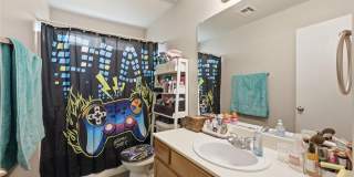 9816 Red Horse Street Gallery 40