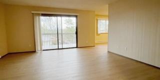 Hilltop Apartments Gallery 31