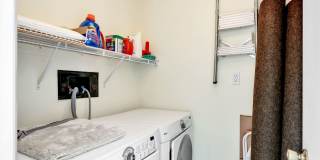 555 Park Shore Drive Gallery 10