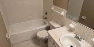 3216 S Mendenhall Rd Gallery 9