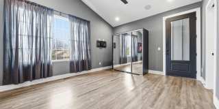 225 S Ohio Avenue Gallery 41