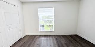 Updated one bedroom in Villa Del Sol Community Gallery 1