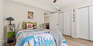 Beautiful apartment less than 1 mile from Brightleaf Square! Utilities Included! Gallery 14