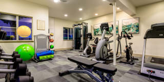 El Paseo Apartment Homes Gallery 12