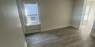 305 North Franklin Street Gallery 22