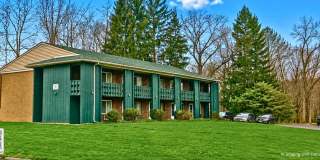 Brittain Road multi-family apartment with 1 bedroom and 1 bathroom! Brittain Road multi-family apartment with 1 bedroom and 1 bathroom! Gallery 1