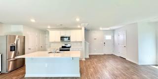 Available NOW!! 4 bedroom 2.5 bath home in RINCON, GA!!! Gallery 4