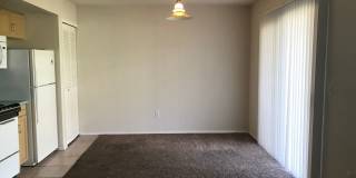 Apartment for Rent in Branson MO: Walk-in at Fall Creek Resort Gallery 1