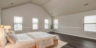 3402 Grove Landing Circle Gallery 9
