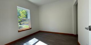 1200/1210 Billy Frank Jr St Gallery 97