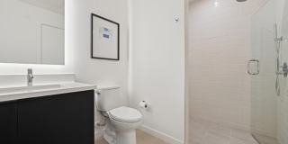 Evani 3223 Wilshire Gallery 16