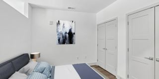 The Devon Gallery 73