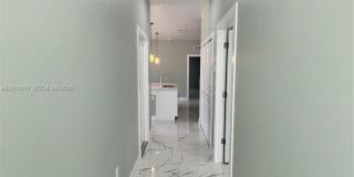 1006/1008 W 12TH ST Gallery 3
