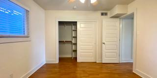 Updated 2 Bedroom off Guadalupe! 3815 Guadalupe Gallery 17