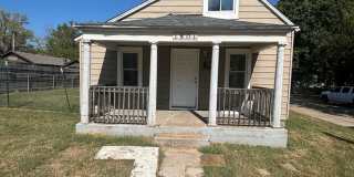 Charming 3-Bedroom Home with Fenced Backyard & Detached Garage! Gallery 1