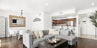 1621 Barry Ave Gallery 1