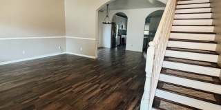 5 Bedroom, 2.5 Bedroom Home - Located in the South Suburbs! Gallery 1