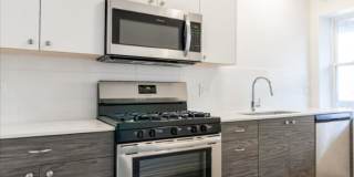 1704-12 W Glenlake Ave Gallery 1