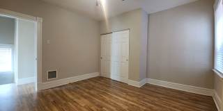 1029 Central Ave - B Gallery 7