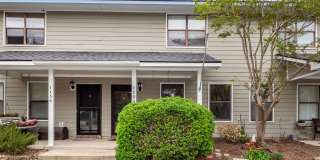 2 Bedroom, 1.5 Bathroom Townhome in Island Bluff - James Island Gallery 3
