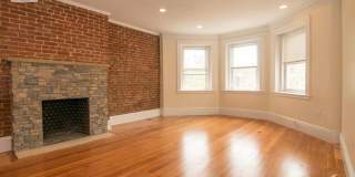 AWESOME 4 bed 3 bath in Brookline.... Gallery 1