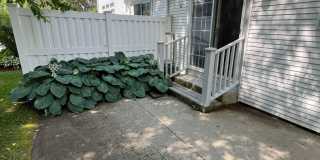 Spacious  South Burlington Townhouse for Rent - Available 7/1 Gallery 24