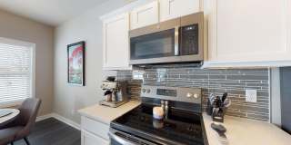 Fabulously Beautiful Townhome in NW Ankeny Gallery 9