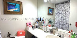 10000 W Bay Harbor Dr Gallery 9