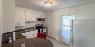 1104 N Carrizo St Gallery 4