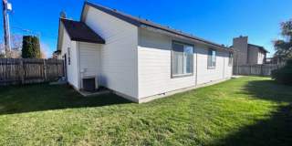 3 bedroom 2 bath In The Heart of Eagle Gallery 32