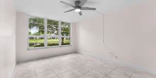 4240 OAKS Terrace Gallery 18