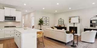 3 Bedroom Twin Home With Extras Gallery 1