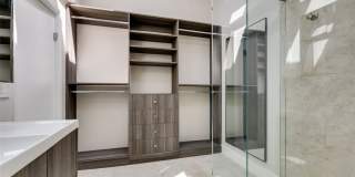 5046 Schumann Drive Gallery 29