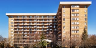 Wildwood Towers Gallery 1