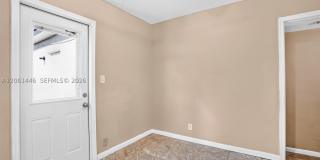 6240 SW 22nd Ct Gallery 15