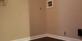 Room in 3 Bedroom Home at McGoogan Ln Gallery 22