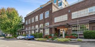 Alley South Lake Union Gallery 27