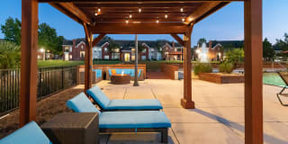 Sturbridge Commons Gallery 20