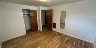 33 W Evergreen Dr Gallery 24