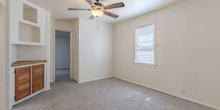 Centrally Located 4-Bed, 2-Bath Tucson Rental – Near U of A Gallery 21