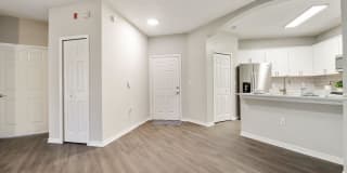 Registry at Windsor Parke Gallery 74