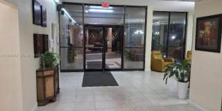 1100 St Charles PL Gallery 6