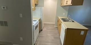River Walk Apartments Gallery 52