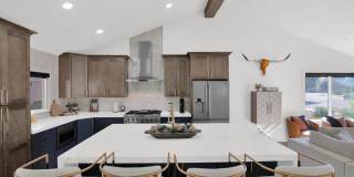 7629 N VIA DE LOS NINOS -- Gallery 9